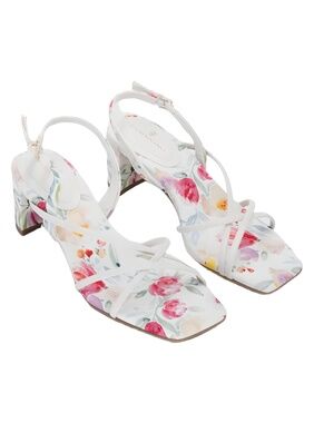 Bandolino Keltie Ivory Floral Strappy Block Heel Sandals Size 7.5M